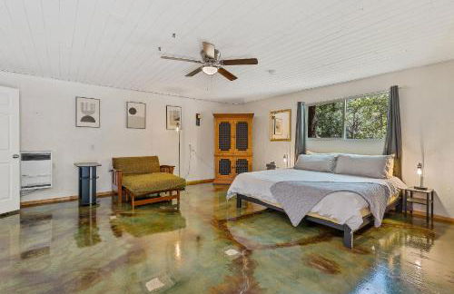 Captivating Continental Country Club Retreat with 4 BDR and Spacious deck! - Photo 19