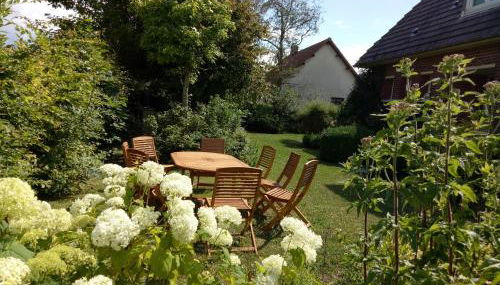 Maison de Charme en Normandie - Foto 4, Garden