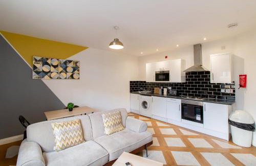 Great offers on Long Stays!! LaLuNa Apartments - Foto 78