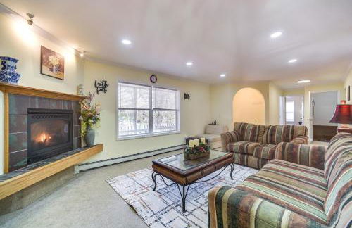 Cozy Lake Luzerne Home - 1 Mi to Wayside Beach! - Foto 4