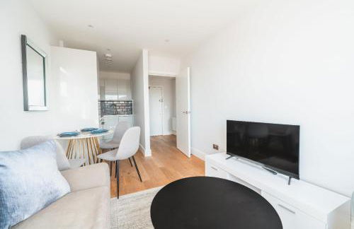 Modern 1 Bedroom Apartment in Central Eastleigh - Foto 14