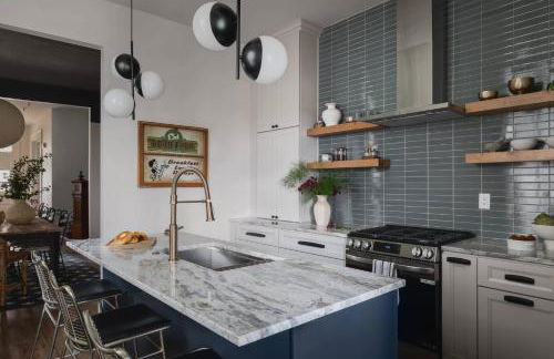 Luxury victorian 8BD 3.5Bth Game yard - Foto 10