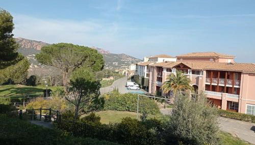 Cap Esterel Studio climatisé vue mer partielle - Foto 4