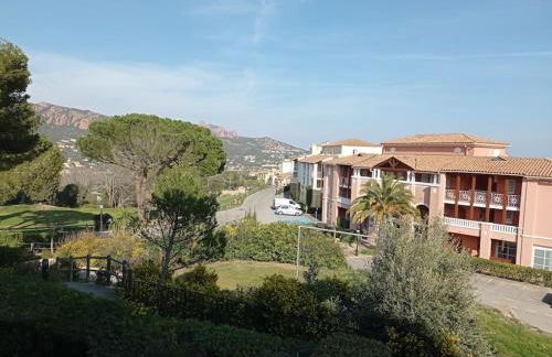 Cap Esterel Studio climatisé vue mer partielle - Foto 4