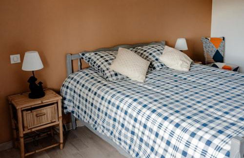 Gîte Terre - 1-4 pers, à 20 mins de Vulcania et du Puy-de-Dôme, 35 mins du Sancy - Foto 10