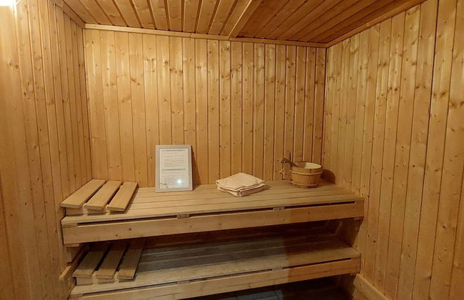 Rustic Holiday Home with Sauna & Hot Tub in Wooded Area - Photo 30