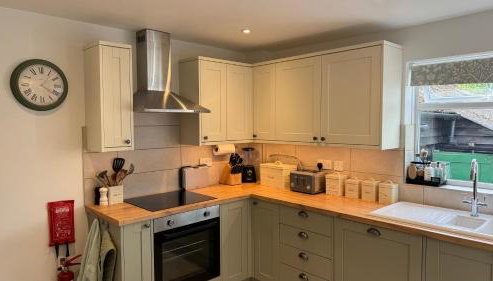 Spa Garden Cottage - Photo 4