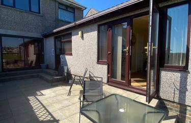 Carol,s Place Bridgend, Porthcawl, Margam Park, Port Talbot, Swansea & Cardiff mins from J37 M4 sleeps 6 - Foto 14