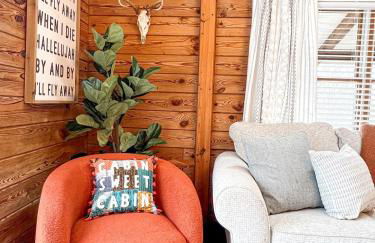 Cabin Sweet Cabin - Photo 26