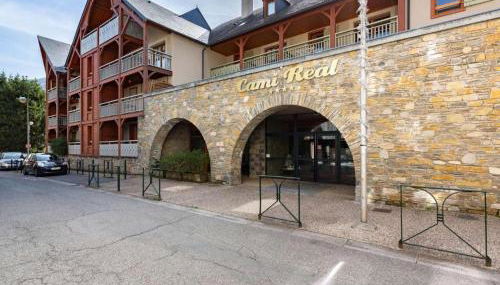 Appartement T2+coin nuit 6 pers résidence de Cami Real au centre du village de saint Lary Soulan avec piscine intérieure+ sauna et hammam - Foto 5