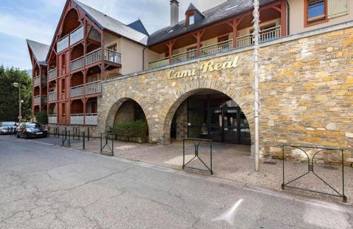 Appartement T2+coin nuit 6 pers résidence de Cami Real au centre du village de saint Lary Soulan avec piscine intérieure+ sauna et hammam - Foto 5