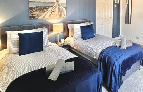 Ideal 3 bed pay-as-you-stay home in Wigan sleeps 6 - Foto 2