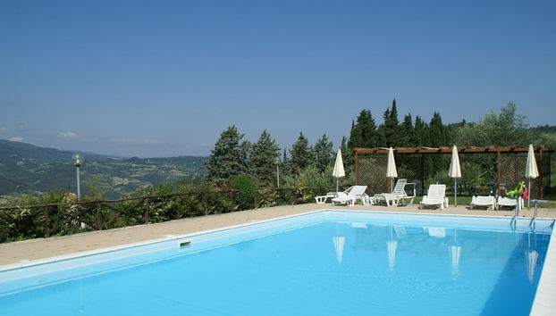 Farmhouse in Dicomano With Tuscan Views - Foto 2, Imagen principal