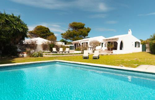 Casa Maitzgon - Renovada casa con piscina y jardín - Foto 1