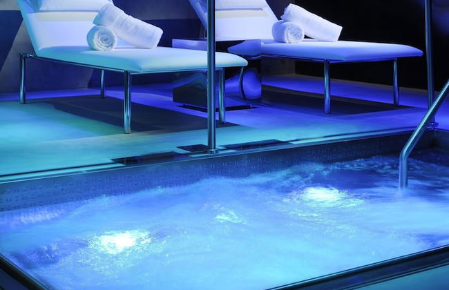 Nassima Tower Hotel Apartments - Photo 53