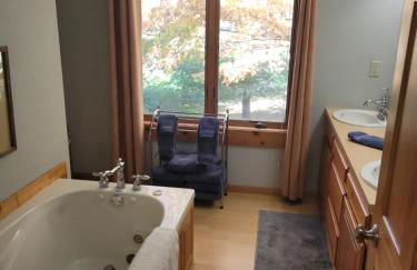 The Coral Castle - Gorgeous and Great Location! - Photo 47