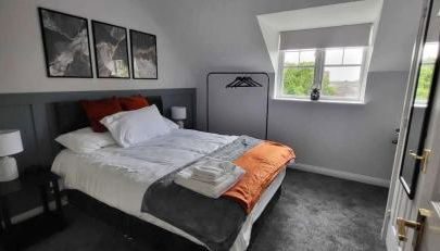 House Sleeps6-Garden-PetsOk-Parking-Long stay disc - Foto 2