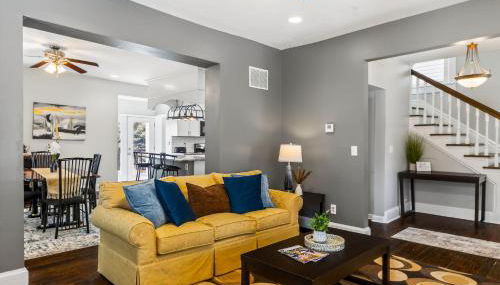 Walk to UMKC, Free Off Street Parking - Foto 2