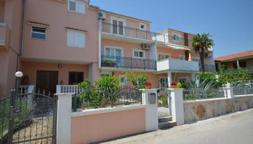 Apartments and Room Zinka - Foto 1