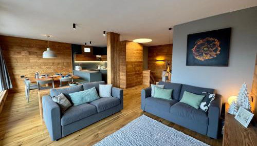 Luxury 9-Bed Apartment Steps from Ski Slopes with Parking & Ski Box - Photo 4, heating