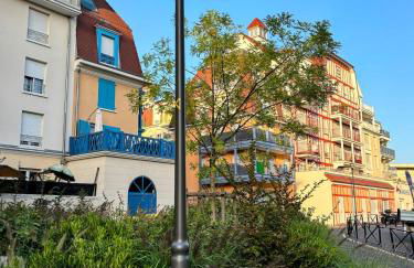 Elegant Apartment with Private Parking, close to Paris - Foto 28