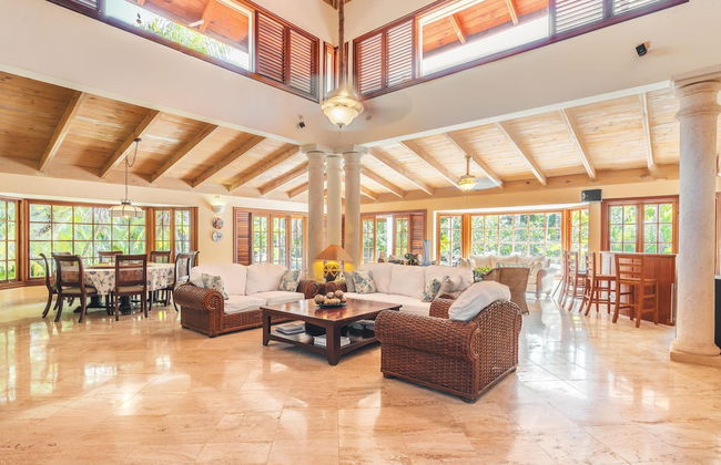 Villa Nearby Minitas w Poob bbq in Casa de Campo - Photo 4