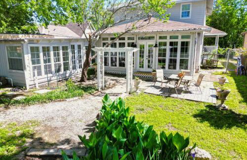 Backyard, Deck and Fire Pit Conroe Getaway - Foto 1