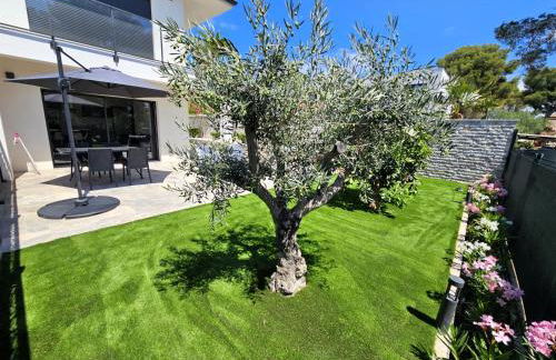 ETOILE DU BERGER Saint Aygulf 3 Villas et 4 appartements jardin individuel et piscine chauffée en saison - la mer et les plages 450 m - Foto 37