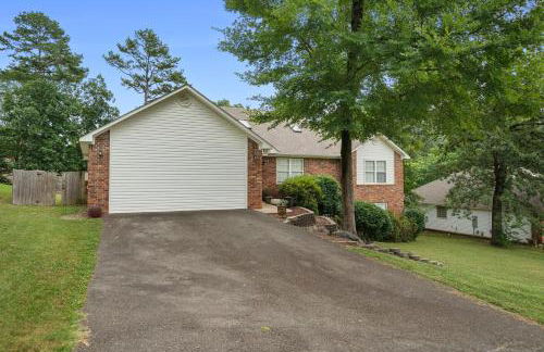 Pool, Hot Tub, Game Room & Sleeps 18! By StayLage - Foto 54