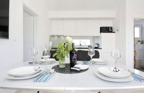 Punta Garden Pool House - Photo 25