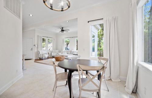 New Listing - Historical Home in Mossy Oaks - Foto 2