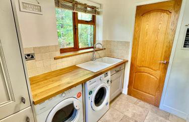 Serene Retreat - Hot Tub - Pool Table - Close to New Forest and Bournemouth Beach - Sleeps 12 - Foto 51