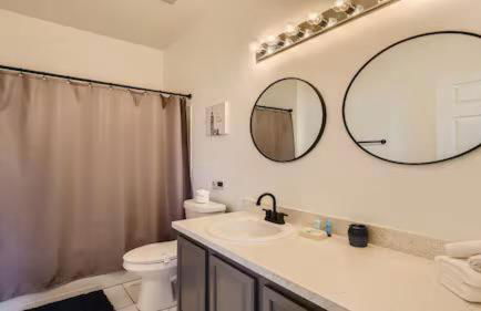 Wonderful 4BD House Private Pool & Near Disney - Foto 36