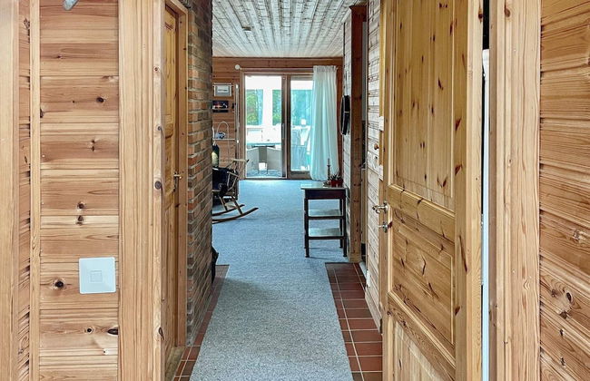 4 Person Holiday Home in Holmsjo - Photo 14