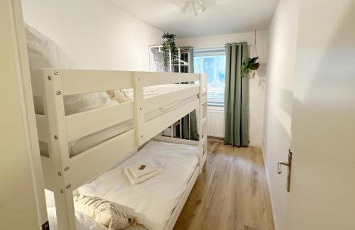 Gemütliches 2 Zimmer Ambient Apartment mit Queensize-Bett , Etagenbett& Schlafsofa in Alsternähe - Foto 26