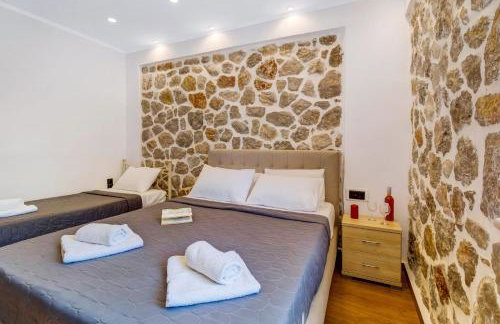 Superior Apartment A - Photo 31