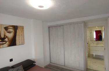 CASA SAURA -Playa de Las Americas - Foto 1