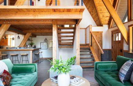 Timberline by AvantStay Stunning Chalet Cabin w Hot Tub Pool Table Home Theater - Foto 9