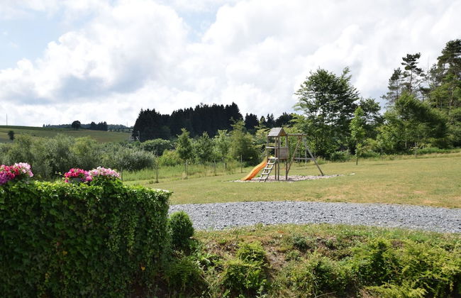 Holiday Home in Leglise Near Ardennes River - Foto 30