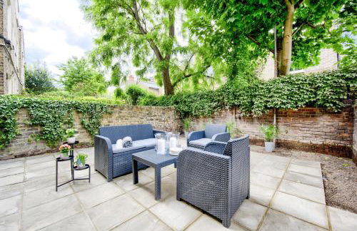 Beautiful 2 bed apartment in central London - Photo 6