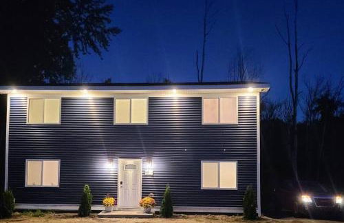 Newly Built Waterfront home w/Amazing Views - Foto 51