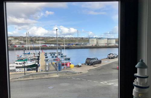 The Steamboat - A Flat with Amazing Harbour Views - Photo 9