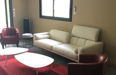 Belle villa avec piscine intérieure et piscine extérieure Gite Les Aiguiers - Foto 7