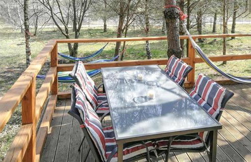 Gorgeous Home In Kowalewo With Wifi - Photo 11