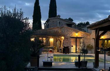 Maison en pierre, piscine, spa - Foto 1