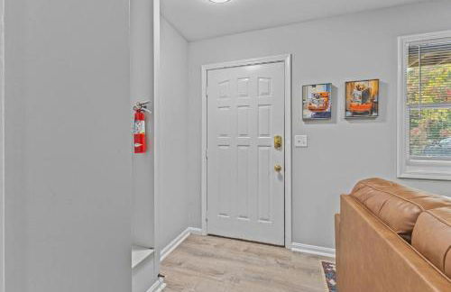 Convenient Apt Close to Downtown - Foto 47