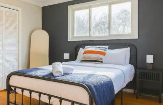 Spacious 4BR with Pool Near DC and Old Town Alexandria - Rutland - Foto 19