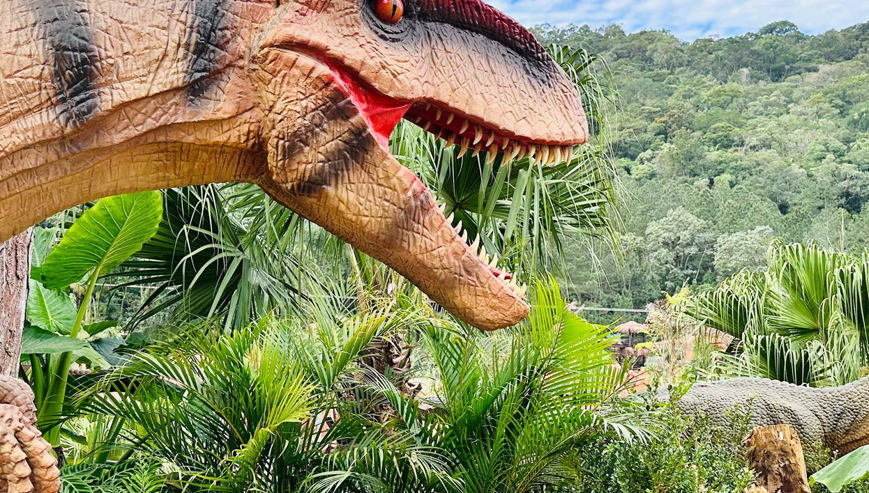 Entrada a Aventura Jurássica