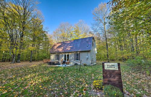 Winter Sports Haven! Ranch Near Hartwick Pines - Foto 1