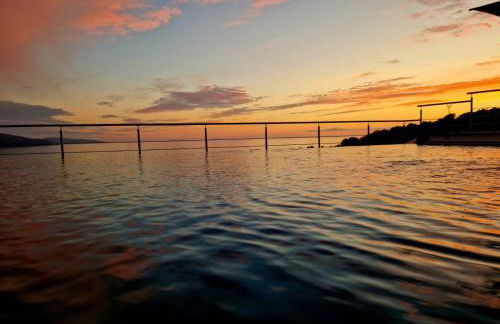 Modern villa 5 double bedrooms, new AC, private pool and stunning view 800 m from beach - Foto 25